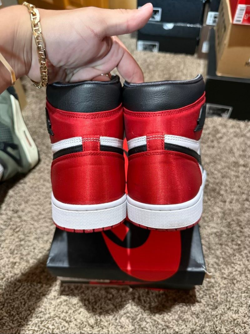Jordan 1 Retro High Satin Black Toe (Women's) - Used/Worn